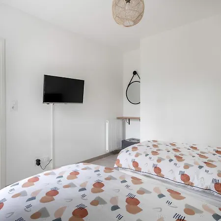 아파트 Moderne Pour 4 Situe A