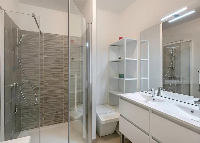 Moderne Pour 4 Situe A 아파트 *